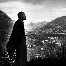 Glass Bead Game - Ludus Master of the Glass Bead Game